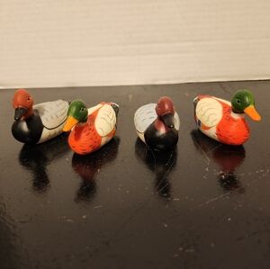 4 Vintage Resin Plastic Ducks Mini Decoys Vintage Hong Kong